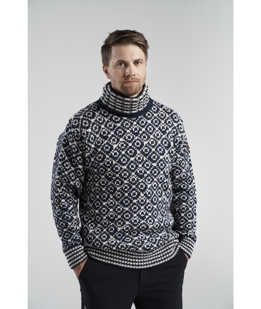 Svalbard Sweater High Neck