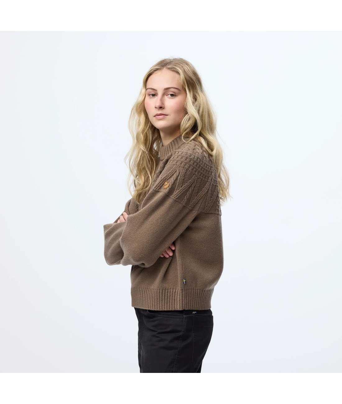 �vik Solid Jacquard Knit W