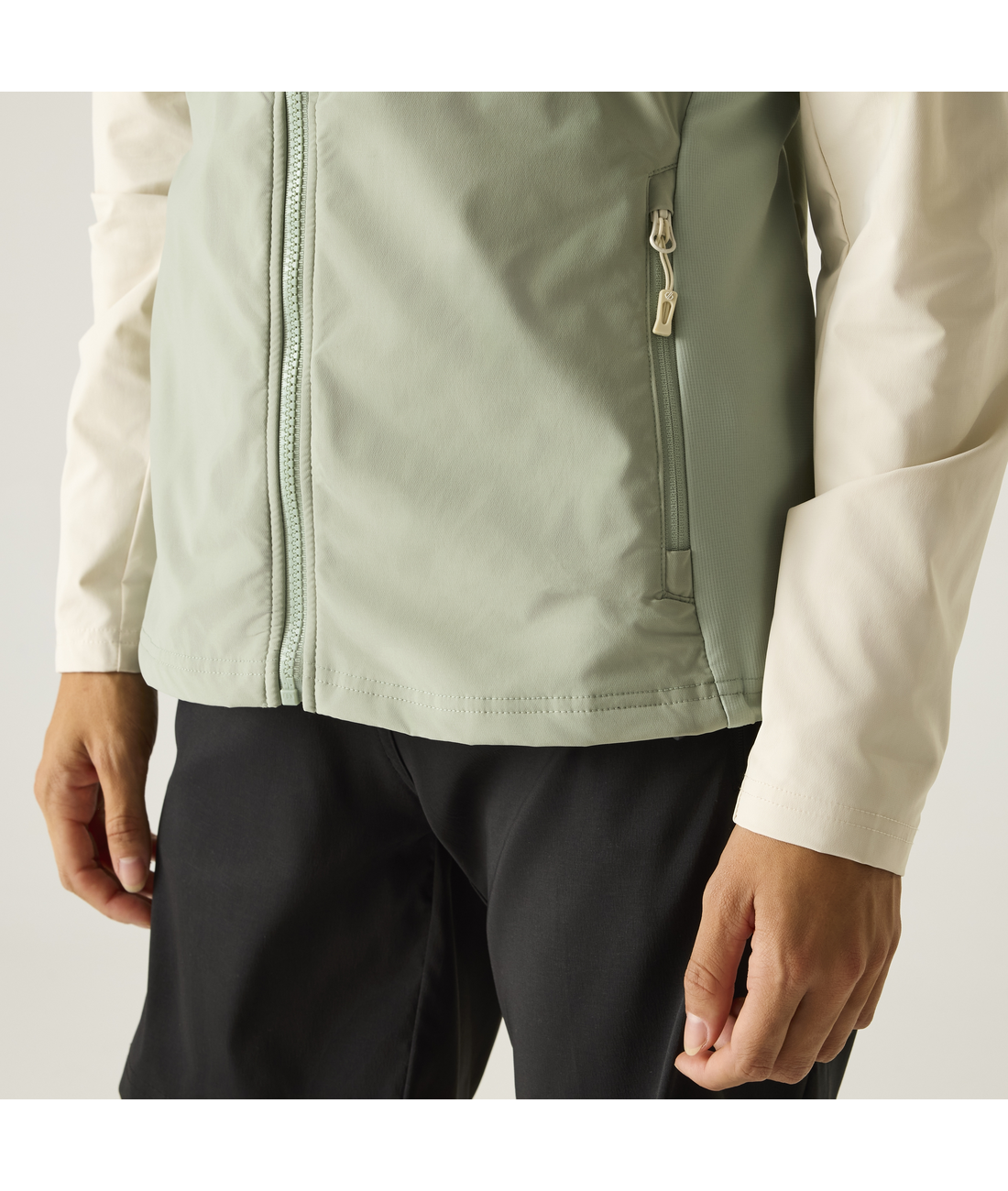 Nomadic Softshell